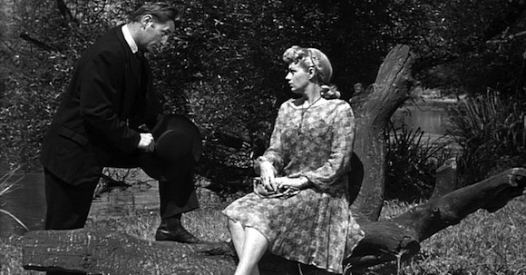 Night of the Hunter (1955) - Netflix Finds Review Night of the Hunter (1955) - Netflix Finds Review