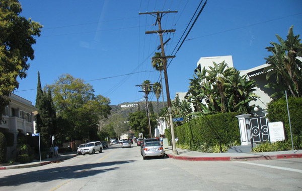 Hollywood sign suicide
