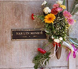 Marilyn Monroe Tomb